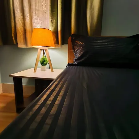 Homestayz Blossom Bangalore Room photo